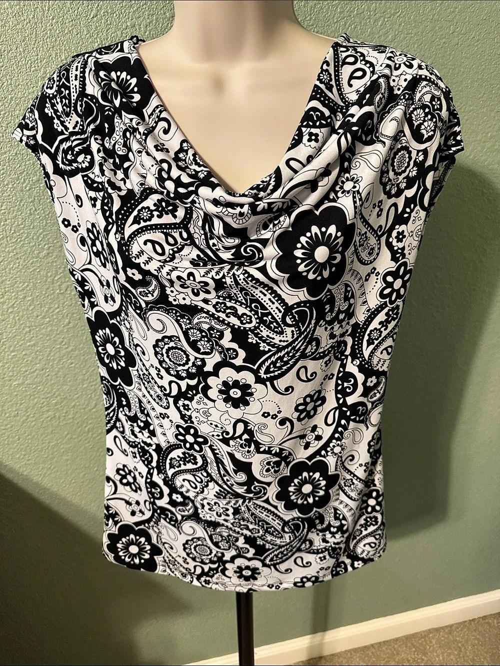 Black & White Paisley Lace Print Cowl Neck Sleeveless Blouse